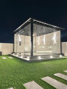 عمل مجلس زجاجي في الخبر – تصميم عصري يرفع من جمال منزلك